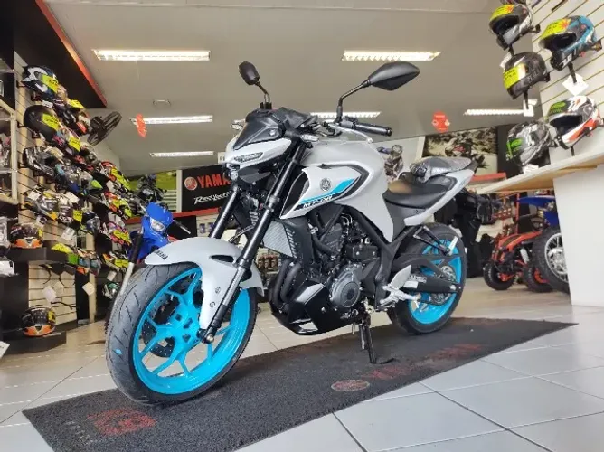 Yamaha MT 03 ABS CONNECTED 2026 0km!
