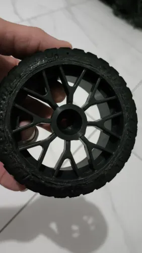 Jogo de Pneus com Rodas Slick Sintec Para Traxxas Jato 3.3