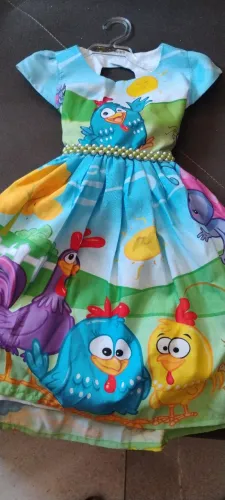 Vestido galinha pintadinha