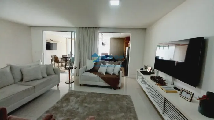 Casa à Venda no Condomínio Vivendas do Sol, Recreio dos Bandeirantes, com 5 Quartos, 4 suí