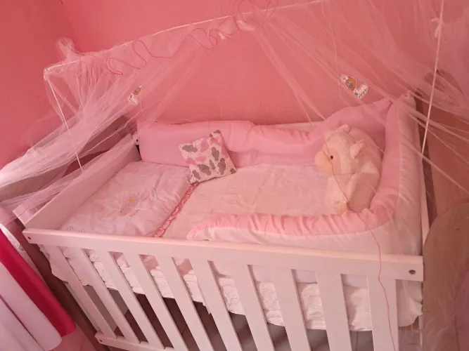 Não está usando mal usou minha filha já tá dormindo em cama então ele está ocupado espaço 