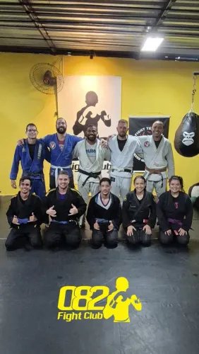 Treine Jiu-Jitsu