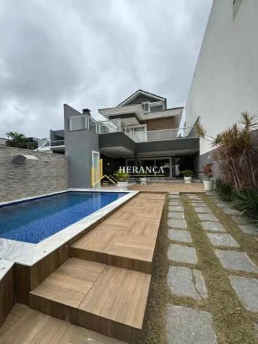 Casa Alto Padrão para venda e locação no condomínio Riviera del Sol !!