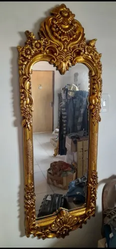 Dois Espelhos Clássicos Dourados