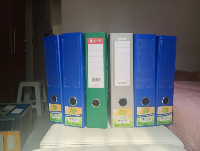 Kit de 6 Fichários A4