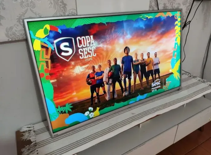TV PHILCO DE 55 POLEGADAS , LED DIGITAL, NÃO É SMART, TEM O CONTROLE.