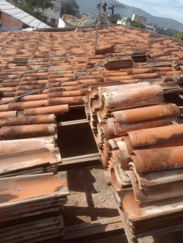 Telha de cerâmica