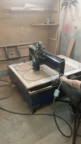 Máquina Router CNC Com Tupia e Computador