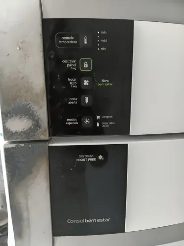 Vendo geladeira 467 Litros Consul...Está apenas esfriando