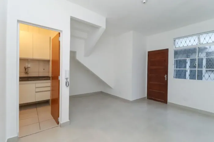 Apartamento com 3 dormitórios para alugar, 67 m² por R$ 2.090,00 - Caiçaras - Belo Horizon