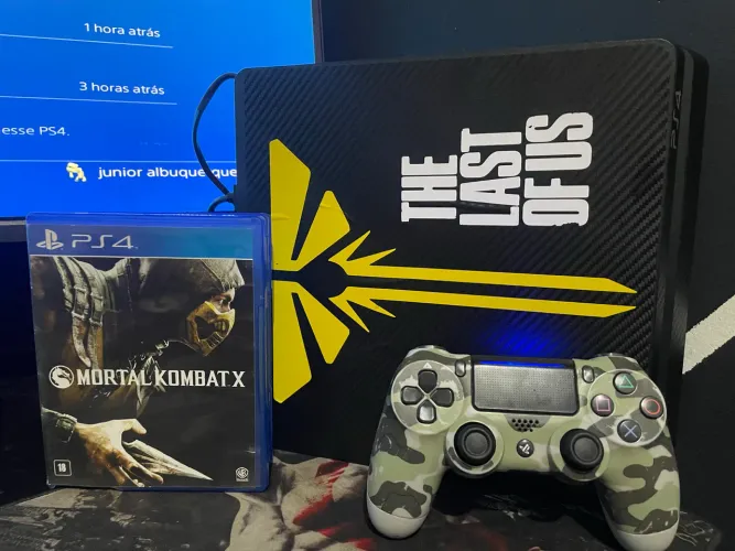 PlayStation 4