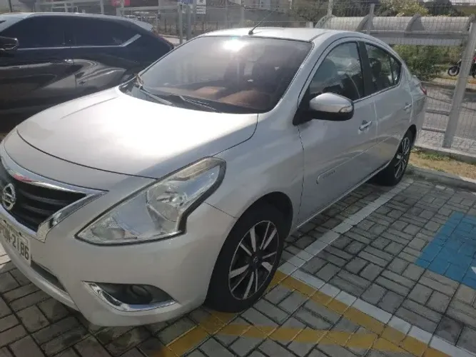 Nissan Versa SL 1.6 16V Flexstart 4P Aut. 2018