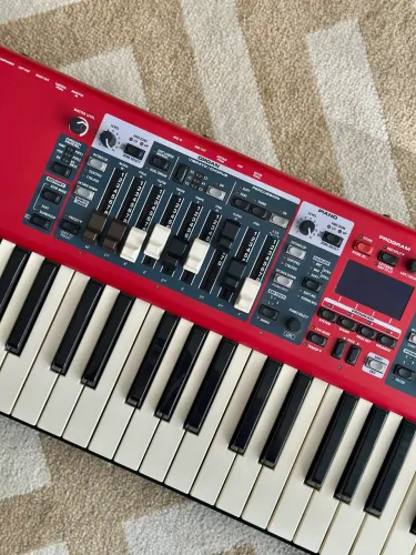 NORD ELECTRO 6D 73 - TROCO POR YAMAHA CK61