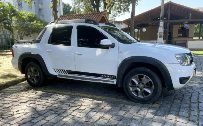 Renault Duster Oroch Dyna. 2.0 Hi-flex 16V Aut. 2017