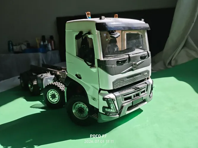 Volvo fnx RC