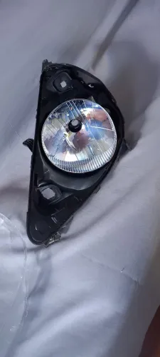 Carcaça e Lente farol eq Honda Fit 2007