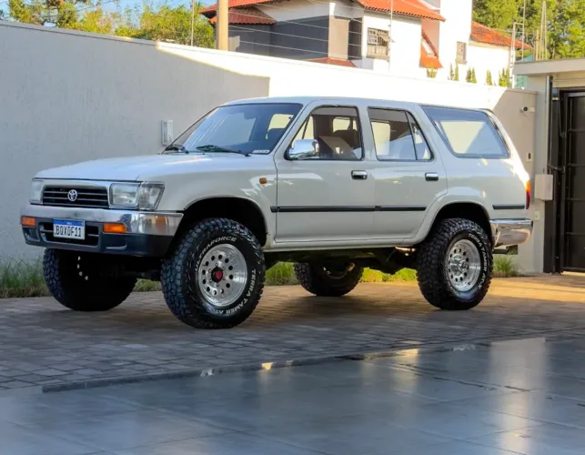 Toyota Hilux SW4 4X4 2.8 Diesel 1995