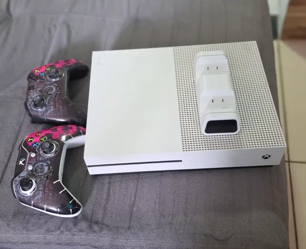 Xbox one S 1TB