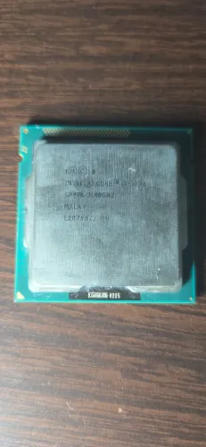 Intel Core i7-3770 | 4 Núcleos / 8 Threads