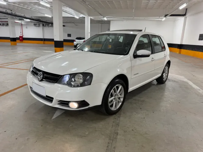Volkswagen Golf Sportline 1.6 MI Total Flex 8V 4P 2012
