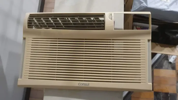 Ar Condicionado Janela Manual Consul 12000 Btus Frio 127V CCI12DBBNA
