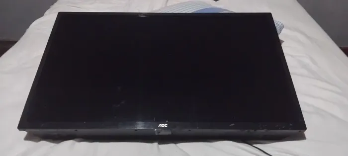 Smart tv AOC com defeito