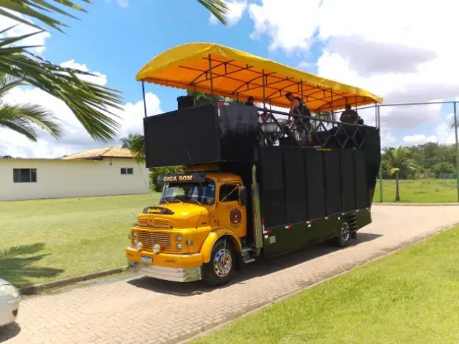 Trios Elétricos para eventos e carnaval