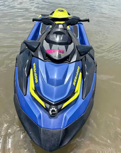 2021 Seadoo wake pro 