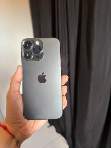 Vendo dois IPhones 13 promax e 14 promax