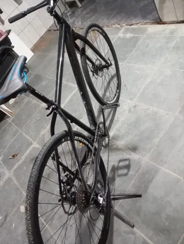 Bike aro 29 preta.