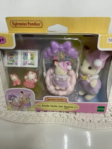 Sylvanian Families Irmãs Noite dos Sonhos ( na caixa )