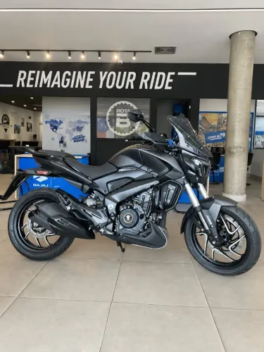 Dominar 400Cc Preta