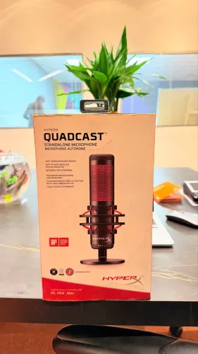 Microfone Quad Cast