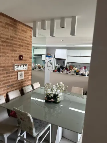 Lindo apartamento no Condomínio La Vista em Barra Bonita no Recreio dos Bandeirantes.