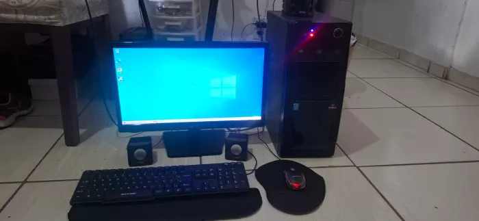 Computador de mesa (troco por celular)
