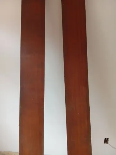 Piso laminado usado 50m quadrados com manta e rodapé.
