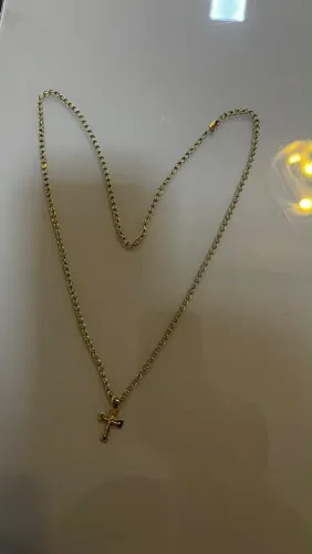 CORDÃO DE OURO 18K COM PINGENTE DE CRUZ À VENDA