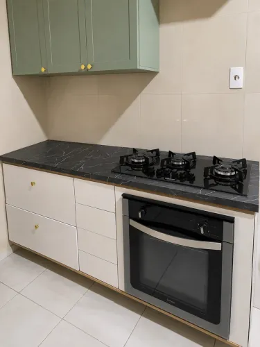 Balcão de cozinha com abertura para cooktop