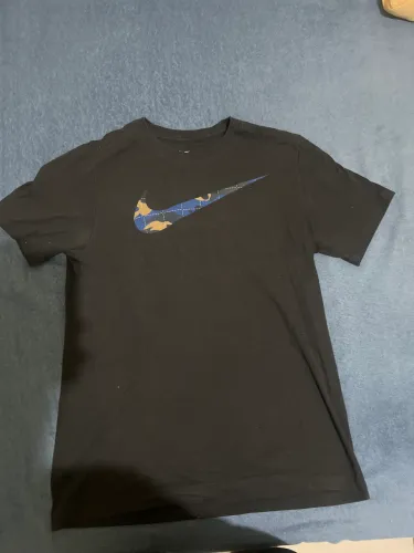 Camiseta Nike preta