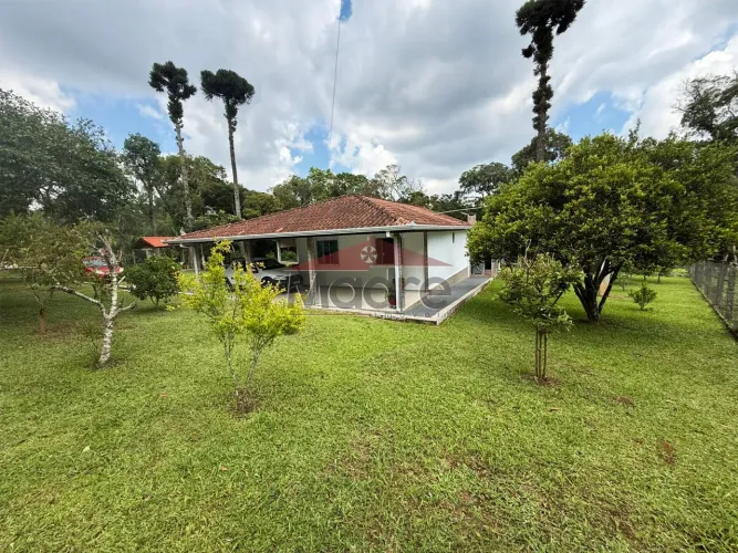 Sítio / Chácara à venda por R$ 990.000,00 no bairro zona rural - MANDIRITUBA / PR