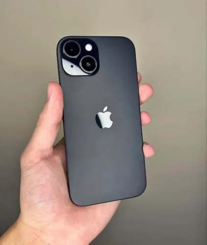 iPhone 15