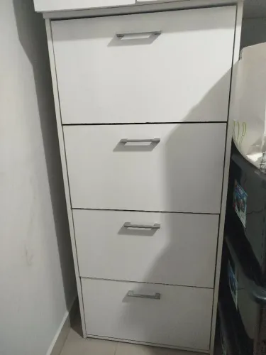 Sapateira Organizadora compacta e funcional