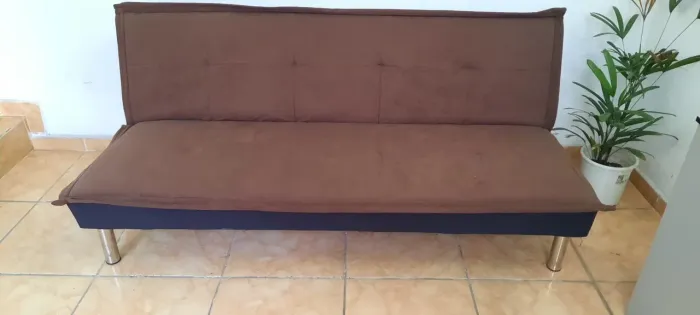 Sofá cama de molas 