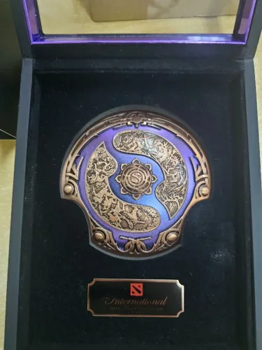 Aegis Dota 2 - The International 2019 (Nunca tirado da caixa, impecável)