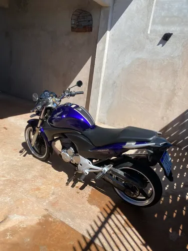 Vendo cb300r abs