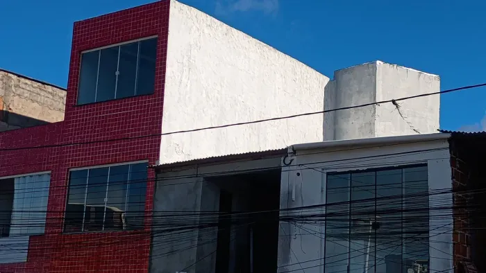 Prdio 3 pavimentos com 35m quadrado