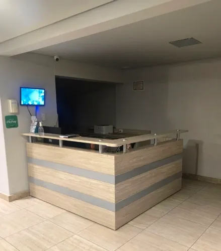 Balcão atendimento Luxo