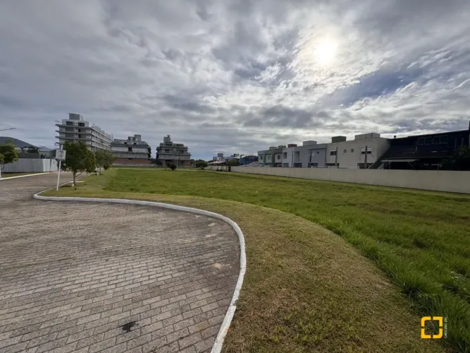 Terreno á venda no Campeche, Florianópolis
