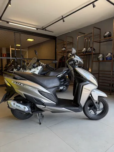Honda Elite 125 2025/25 - Novissima!