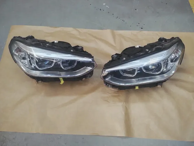 Farol BMW X3 2020 